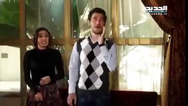 شاب يقدم حبيبته لامه ولكن شاهد ماذا فعلت الام