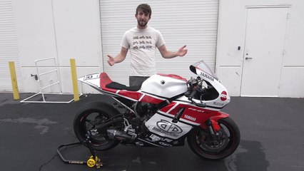 Yamaha FZ-07R Walkaround