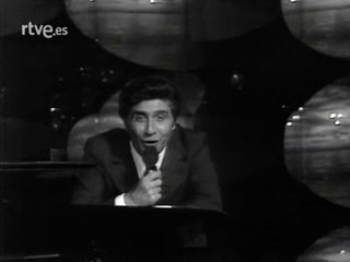 Gilbert Becaud - Un peu d'amour et d'amitié