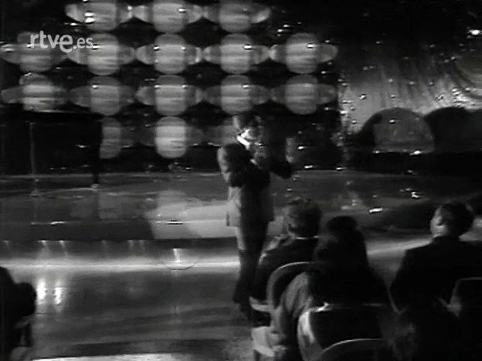 Gilbert Becaud - Chante