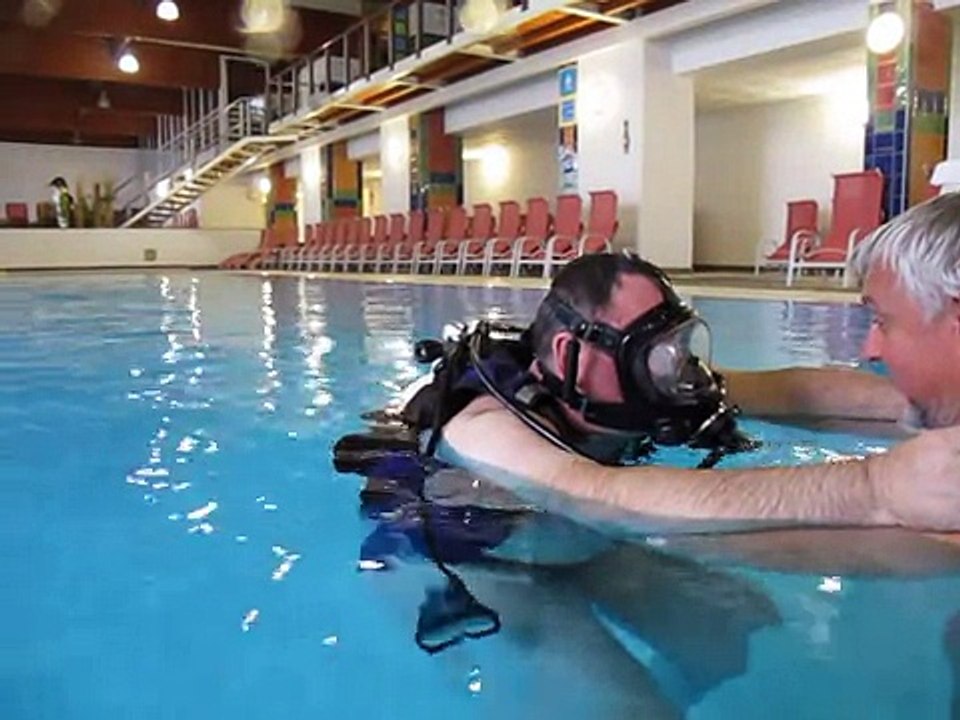 DIVING - POTAPLJANJE Benjamin ZNIDARSIC 23 11 11 032