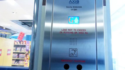 VERY SLOW Axis Hydraulic Elevator at 375-383 Oxford Street. (The Toy Store) in London UK