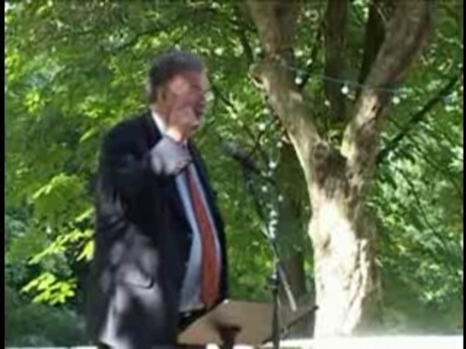 Ravi que soient Juifs le président et son ministre