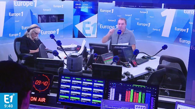 Irruption de manifestants dans C à vous : Ils voulaient perturber l'interview de la ministre