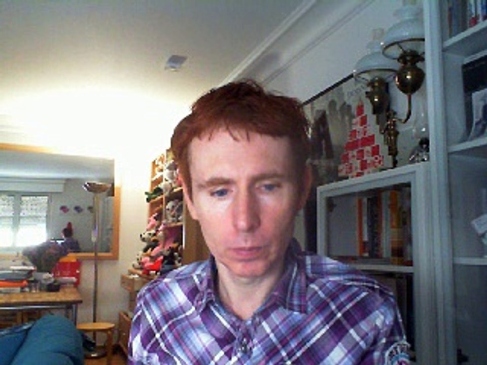 Wiwi égratigne "devine moi" de Véronique Sanson