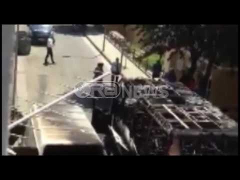 Merr flakë autobusi në Krujë, flitet per dy viktima