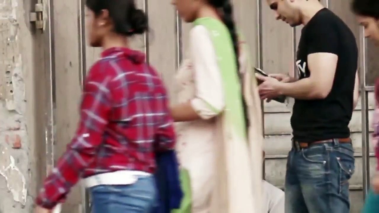 This Man earning Rs 50 day refusing to accept Rs 6500 will leave you speechless  Watch