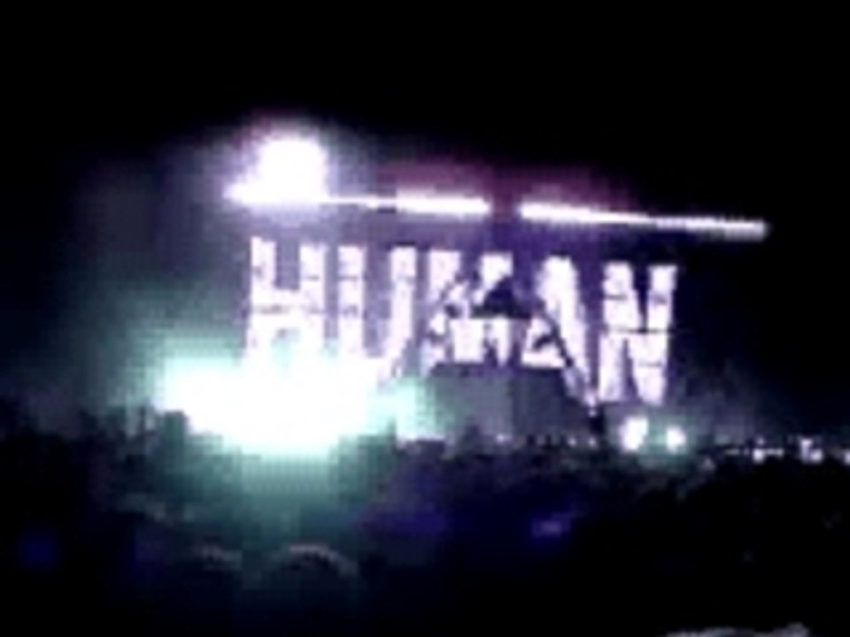 daft punk - 26.06.07 - arenes de nimes - video28