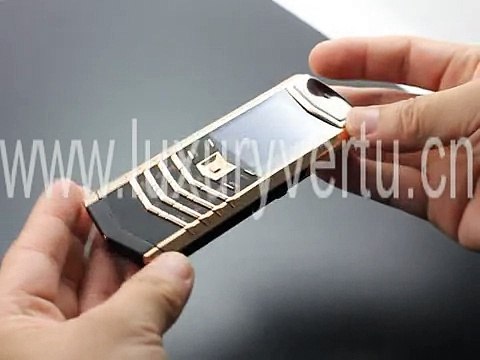 vertu signature s design red gold cheap price replica phone in china from luxuryvertu.cn