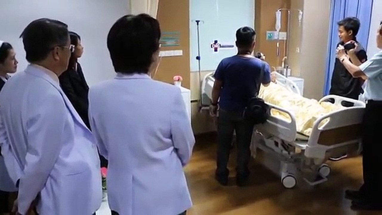 Un python mord le pénis d'un homme qui était aux toilettes !