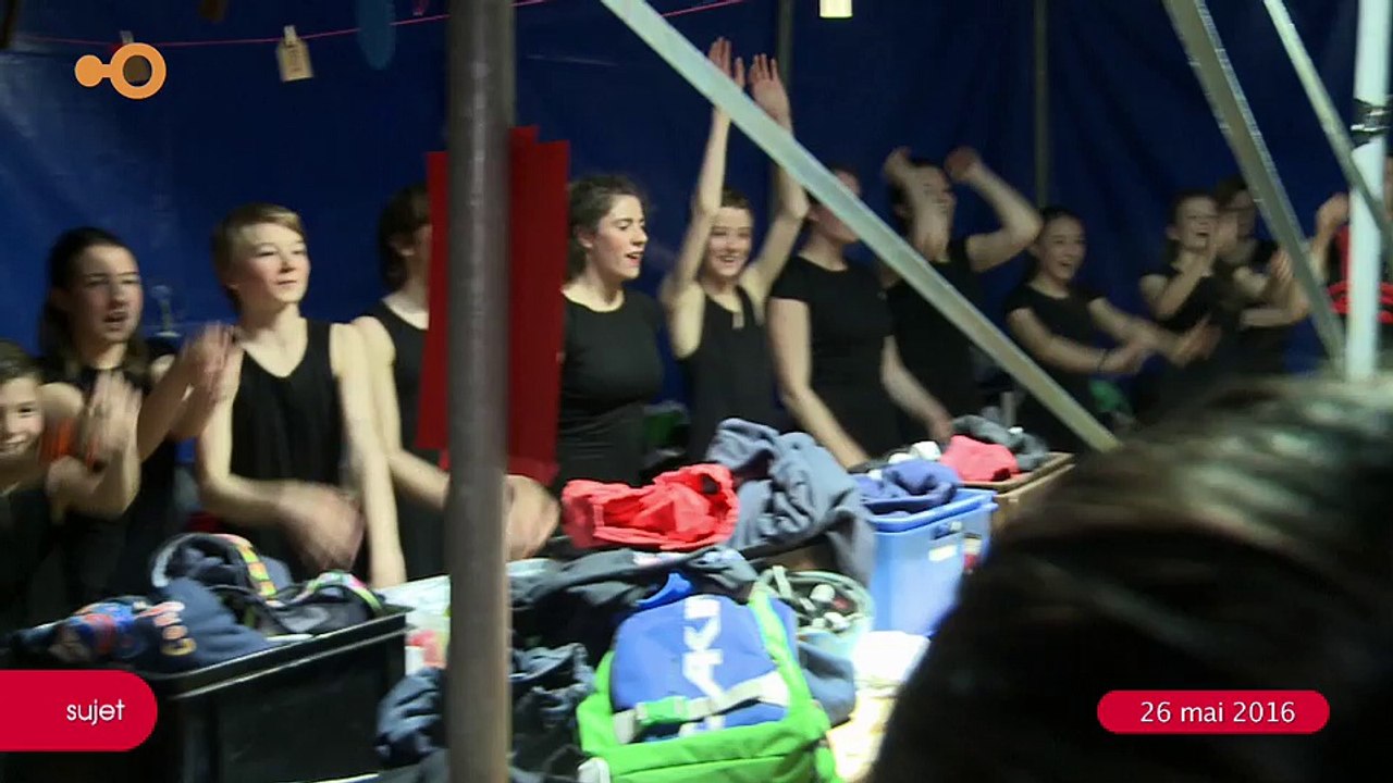SUJET - Dans les coulisses "d'une fois un cirque"
