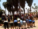 Venice Beach Street Dancing Hip-Hop Group Part 2 Jumps Over 20 People!!
