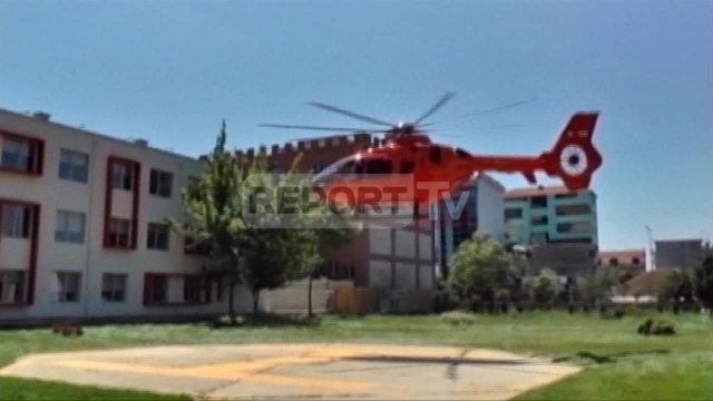 Report TV - Krujë, merr flakë autobusi vdes gruaja 65-vjeç, 11 të plagosura