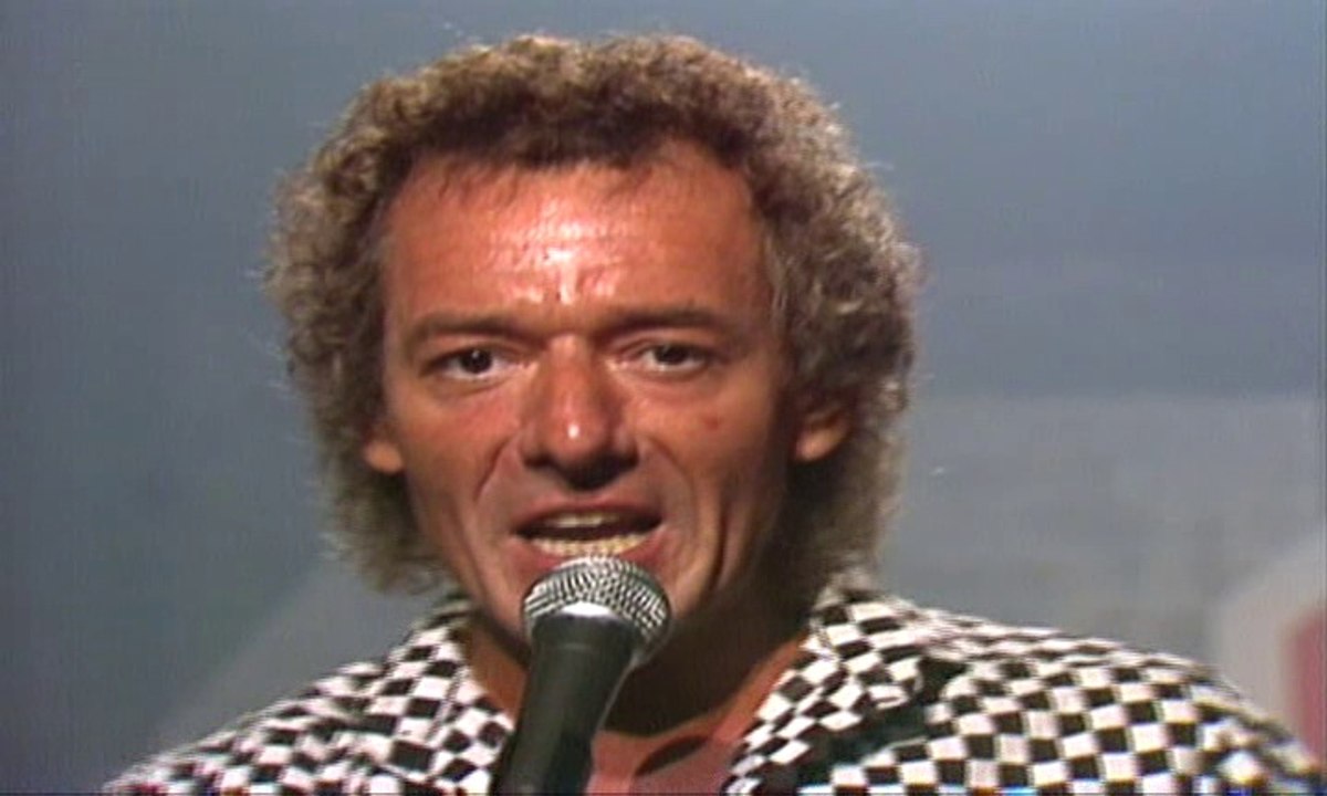 Hollies - Stop in the name of love 1983