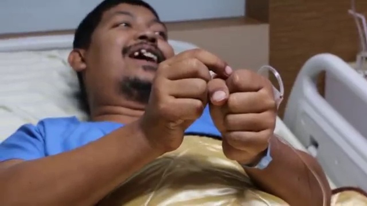 Il se fait mordre le pénis par un python alors qu'il est aux toilettes