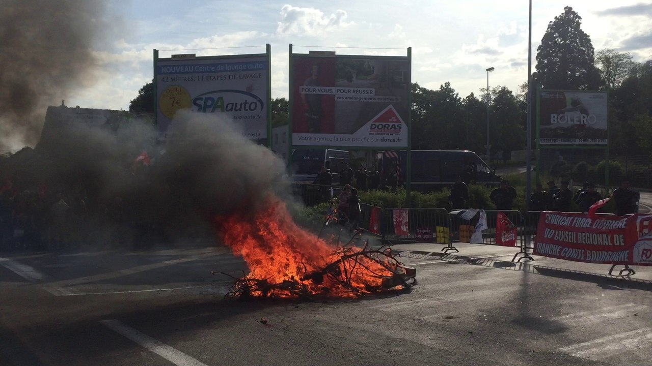 Manifestations à Besançon pour l'arrivée de Myriam El Khomri