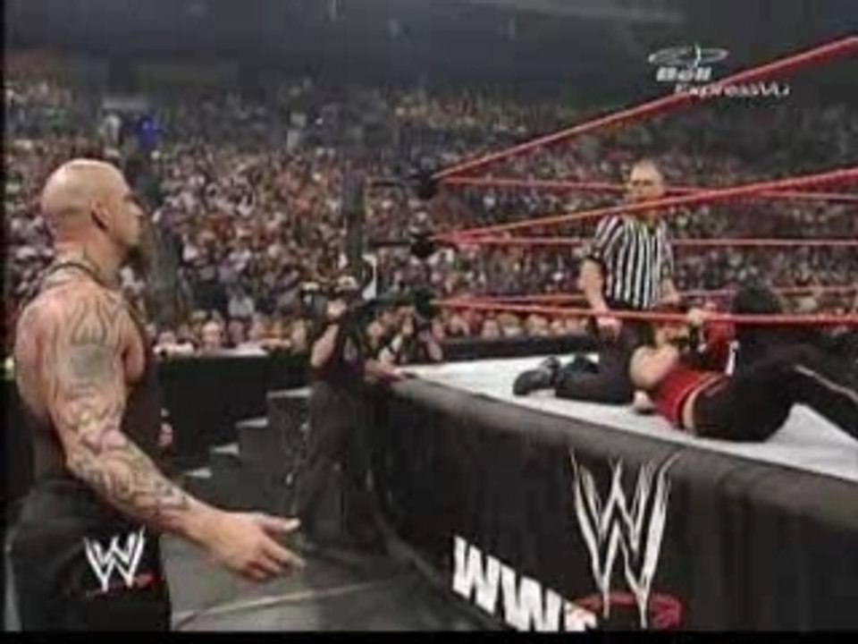 Trish Stratus vs Gail Kim vs Victoria vs Lita