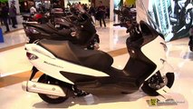 2016 Suzuki Burgman 125 ABS Scooter - Walkaround - 2015 EICMA Milan