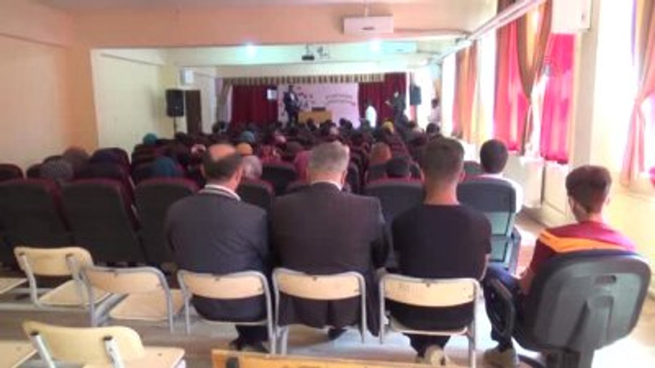 Şemdinli'de "Peygambere Mektup" Yarışması