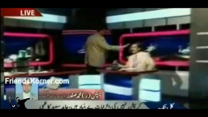 Azam Sawati Fight With Javed Chaudhary In Live Show