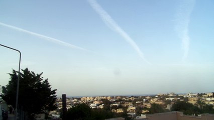 Big mess over Triq Etna