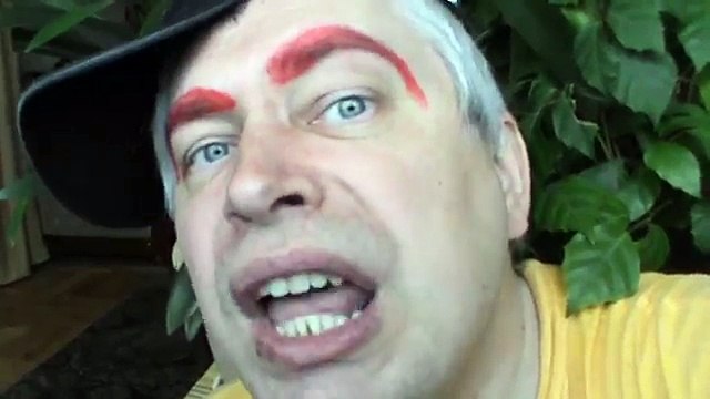 Красные брови отдыхает — У меня выходной день — видео прикол пародия на актёра