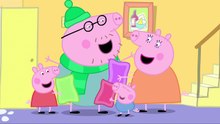 Peppa Pig   Fun In The Snow clip