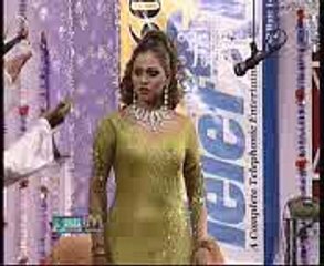 Shakeel Siddiqui Purposing Girl