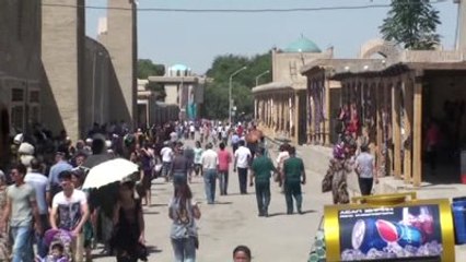 Özbekistan'da İpek ve Baharat Festivali