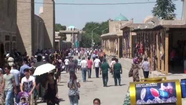 Özbekistan'da İpek ve Baharat Festivali
