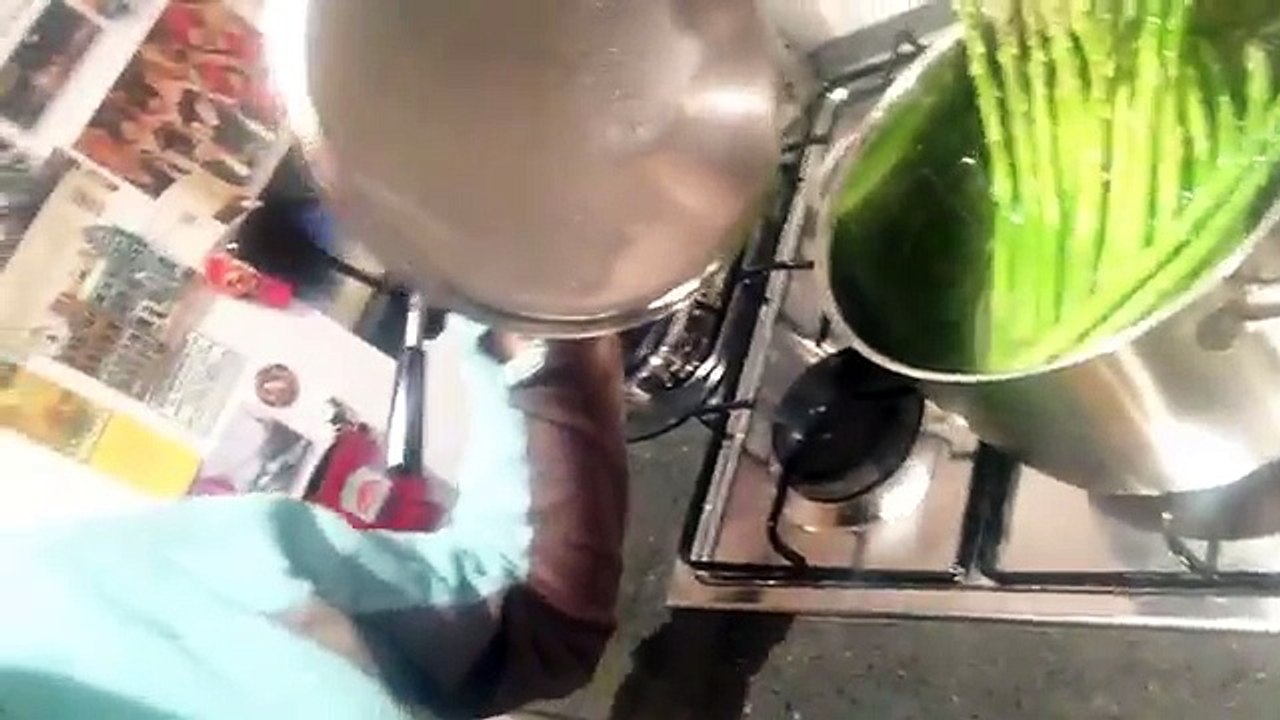 # 12 Lifestyle Health Tip on the Fly – ITALY - Asparagus Health Benefits!