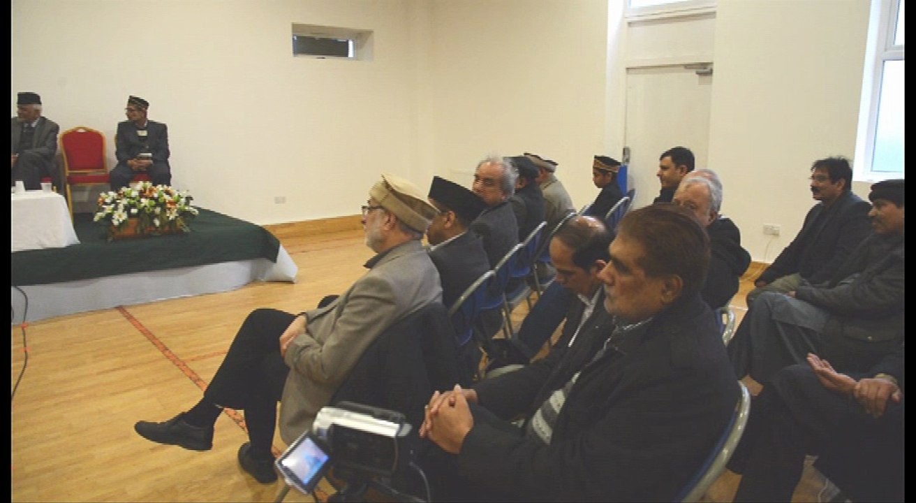 Munawar Mushaera Manchester 2016