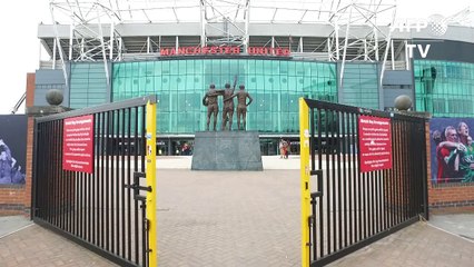 Hinchas del Manchester United celebran llegada de Mourinho