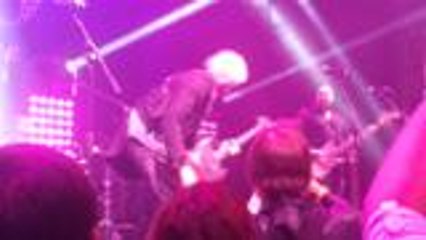 300 ans de Martell  à Cognac :  Bertignac joue Cendrillon