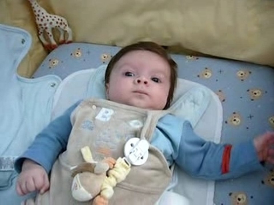 Gaetan et son mobile nounours_Archos_
