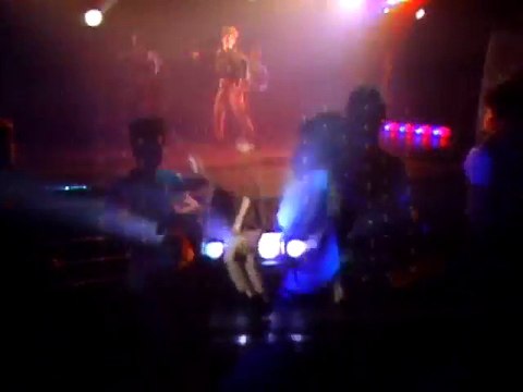 Madonna-Everybody(1982)