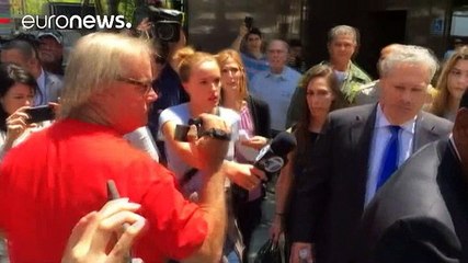 Távoltartási végzés Johnny Depp ellen