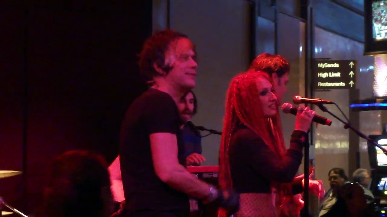 M80 -- Eddie Money Cover - Take Me Home Tonight - Sands Casino - Bethlehem PA 12-19-2011