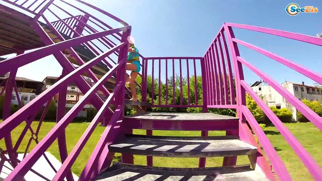 Ярослава и Кукла Штеффи в бассейне. Уикенд в Памуккале Турция. Видео для детей. Doll Steffi BathTim