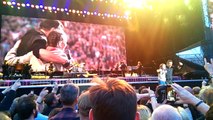 Bruce Springsteen Sings with Young Fan - Croke Park, Dublin