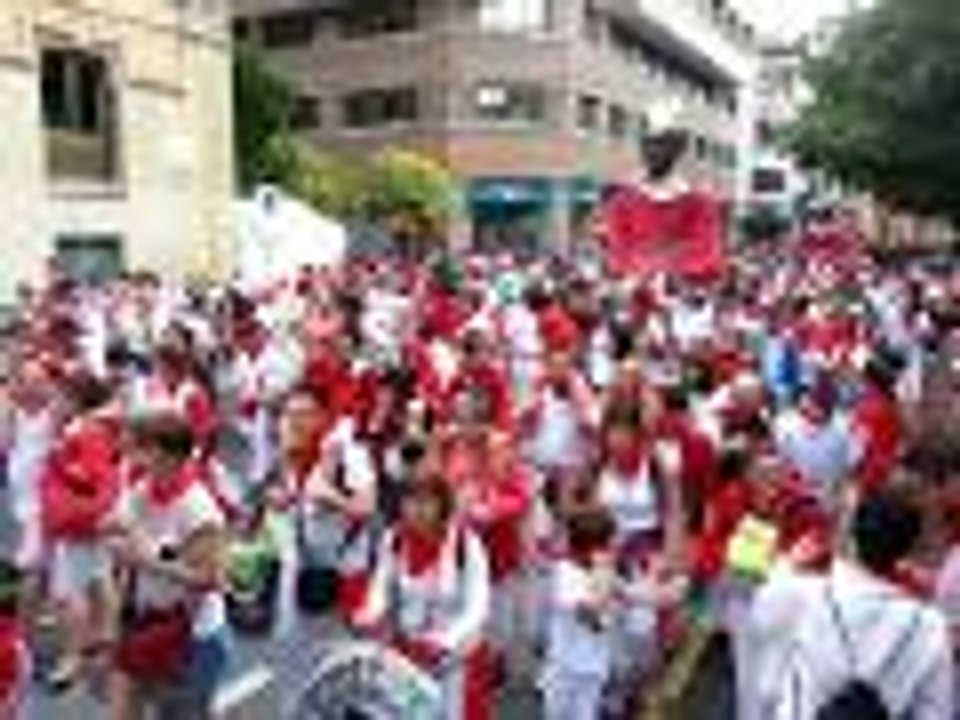 Fetes de Pampelune : le défilé des géants