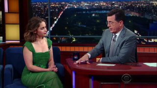 Legendado - Emilia Clarke no The Late Show with Stephen Colbert - Parte 2