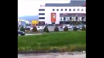 Allah je zadovoljan onima koji molitve svoje na vrijeme obavljaju