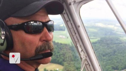 Divers Recover Body Of Pilot That Crashed Into Hudson River