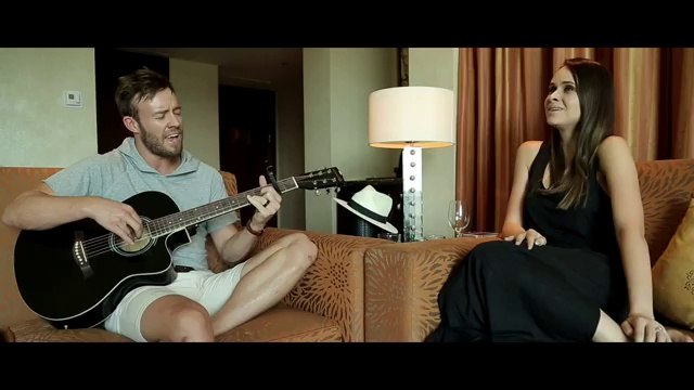 Video AB de Villiers sings ‘When you say nothing at all’ with wife Danielle