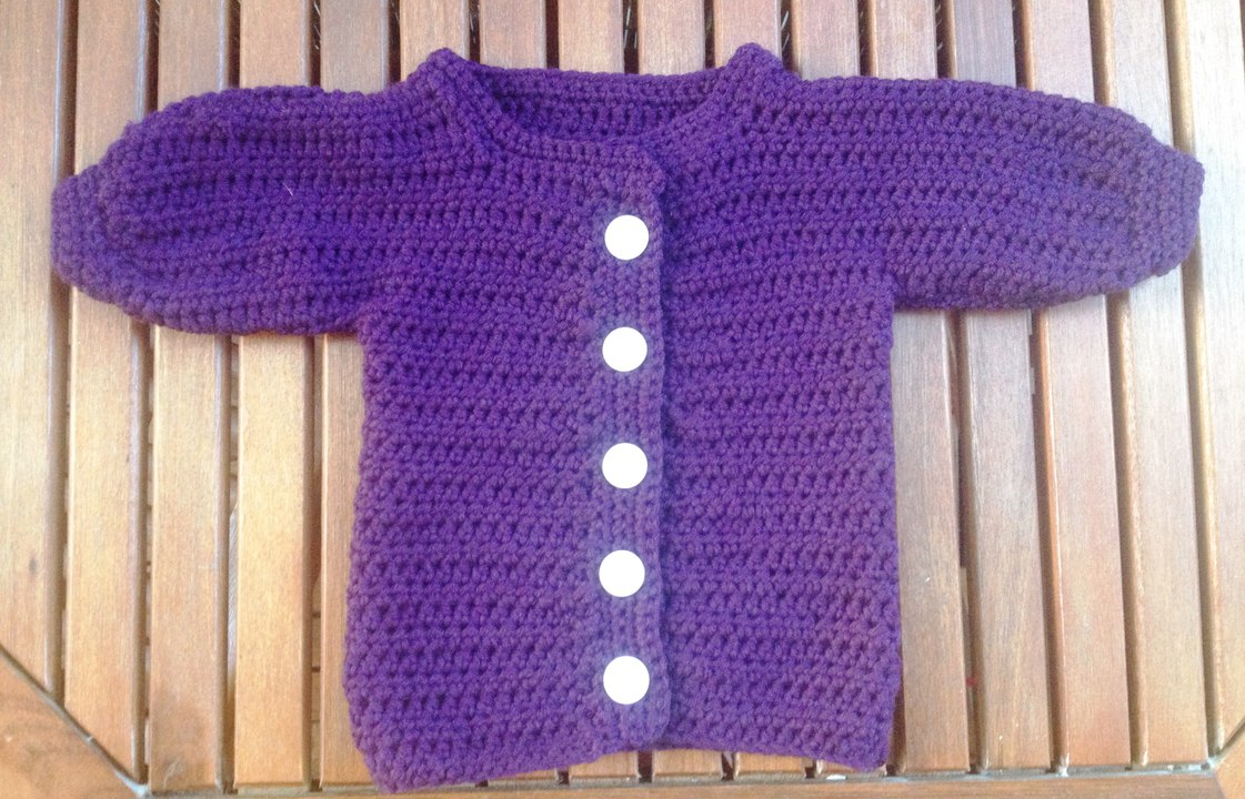 Crochet Baby Jacket - Cardigan - Sweater -- Button tab, part 6 by BerlinCrochet