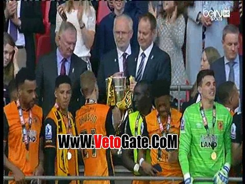 لحظات تتويج هال سيتى بالصعود للدورى الانجليزى