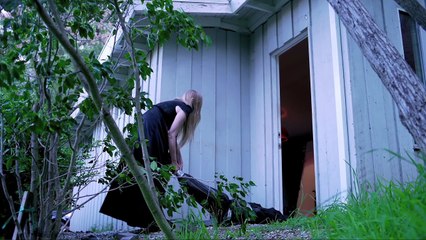 BLOOD BATH - Starring Jeordie White (Twiggy Ramirez), Pandie Suicide - HORROR SHORT FILM