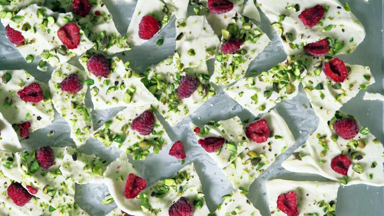Yogurt bark