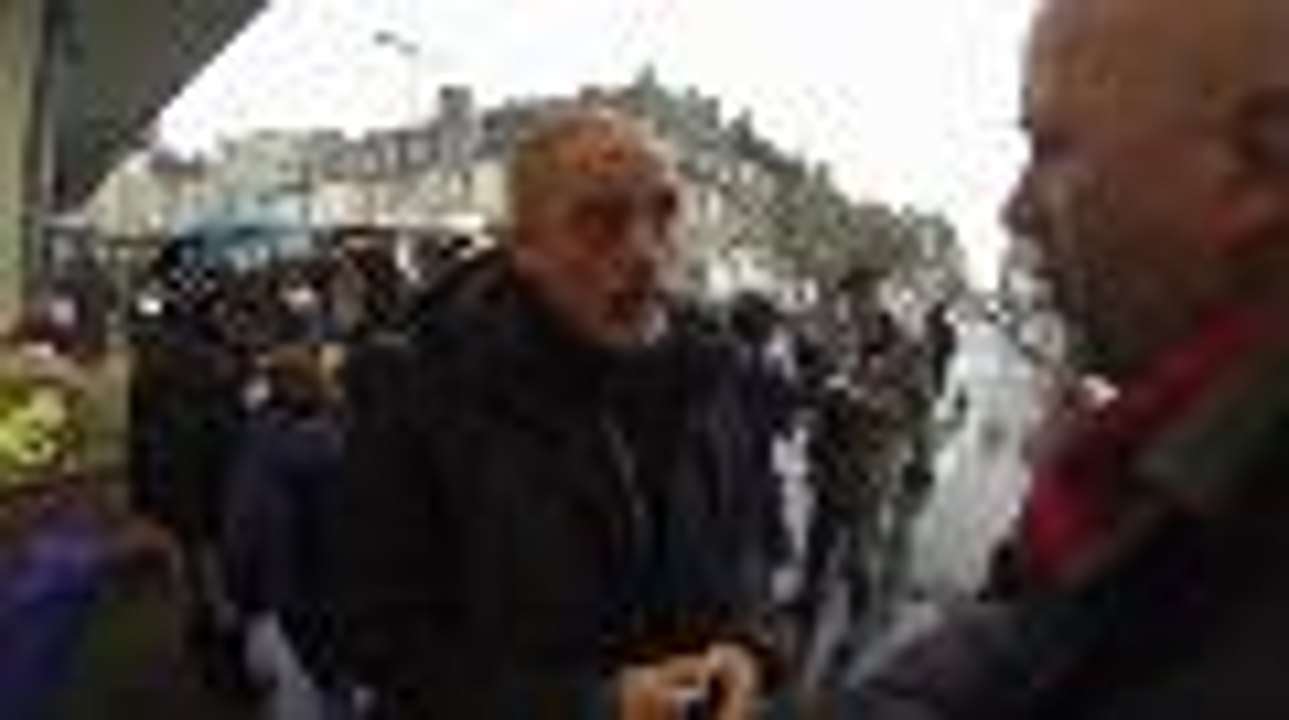 Municipales à Bordeaux : Philippe Poutou en campagne